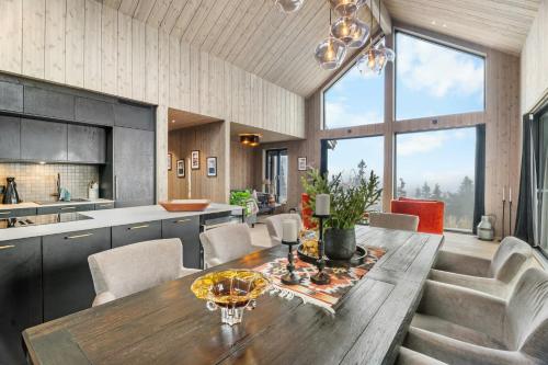 Family Cabin At The Foot Of Gaustatoppen 21649073 — Rjukan