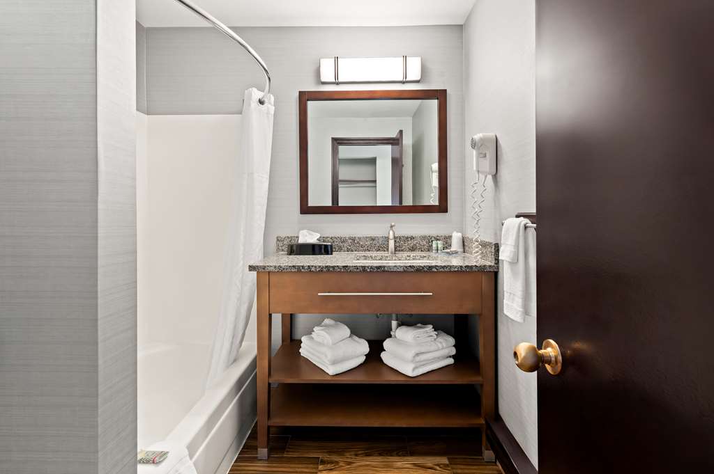 Best Western Freeport Inn - photo 20