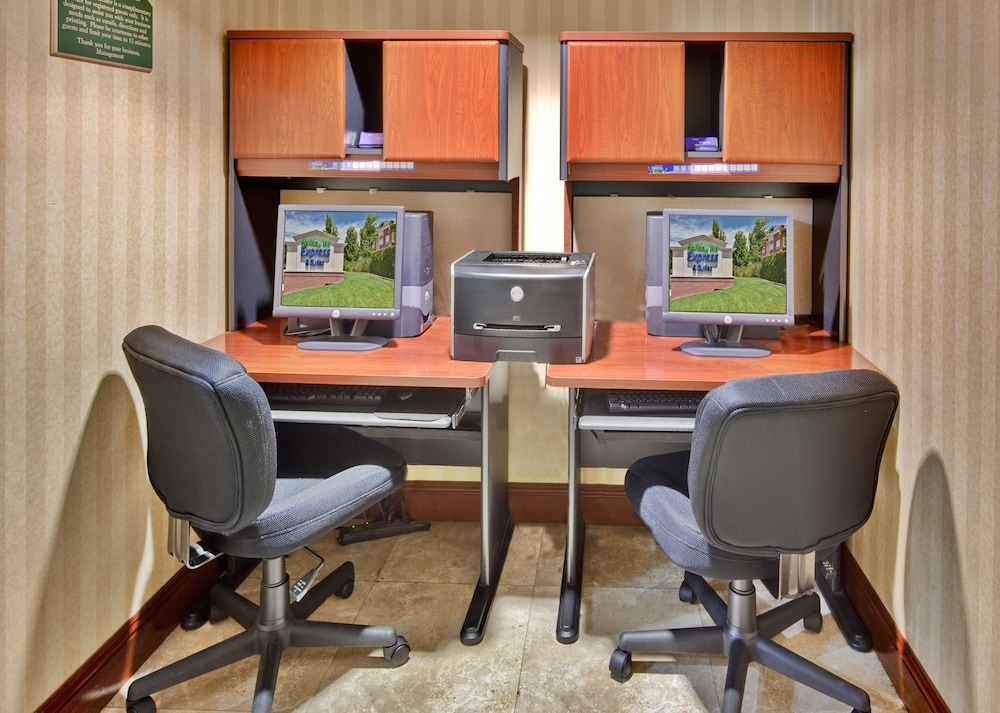 City Express By Marriott Rancho Cucamonga - photo 11