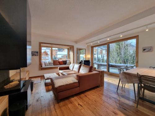 Riverside 1st Floor South — 4-Star Luxury Hotel in Saas-Fee, Switzerland