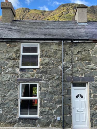 Ty’n y Cwm Nant Peris in Llanberis, United Kingdom
