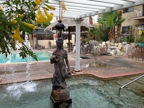 Sahara Hot Springs Family Park & Inn - photo 14