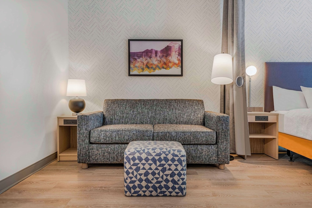 Home2 Suites By Hilton Boone - photo 32