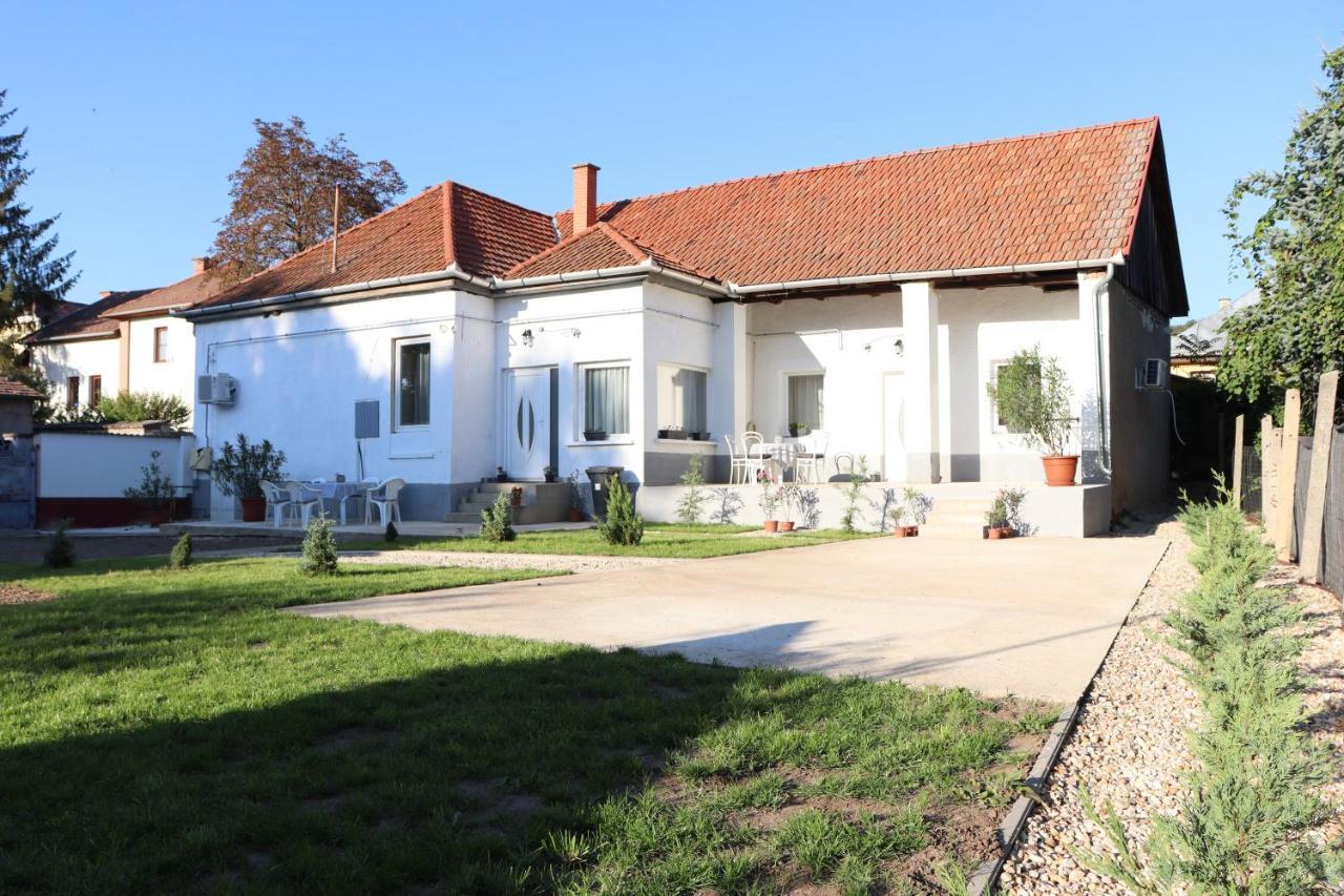 Kincsem Vendégház — Tarcal — photo 2