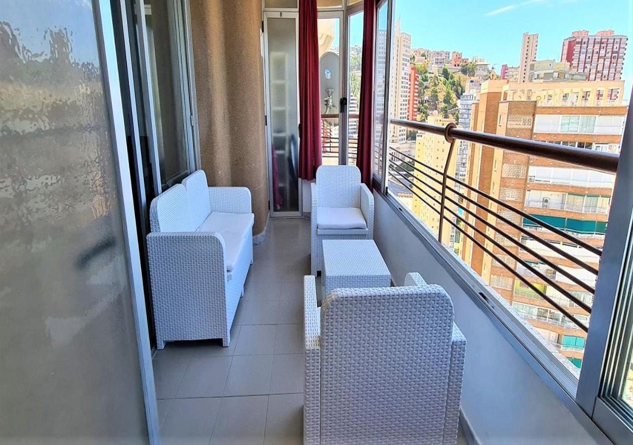 Edificio Coblanca 8 in Benidorm, Spain