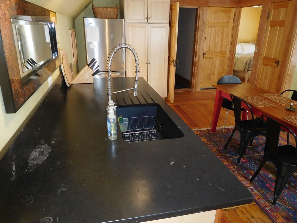 Mt. Philo Inn - photo 50