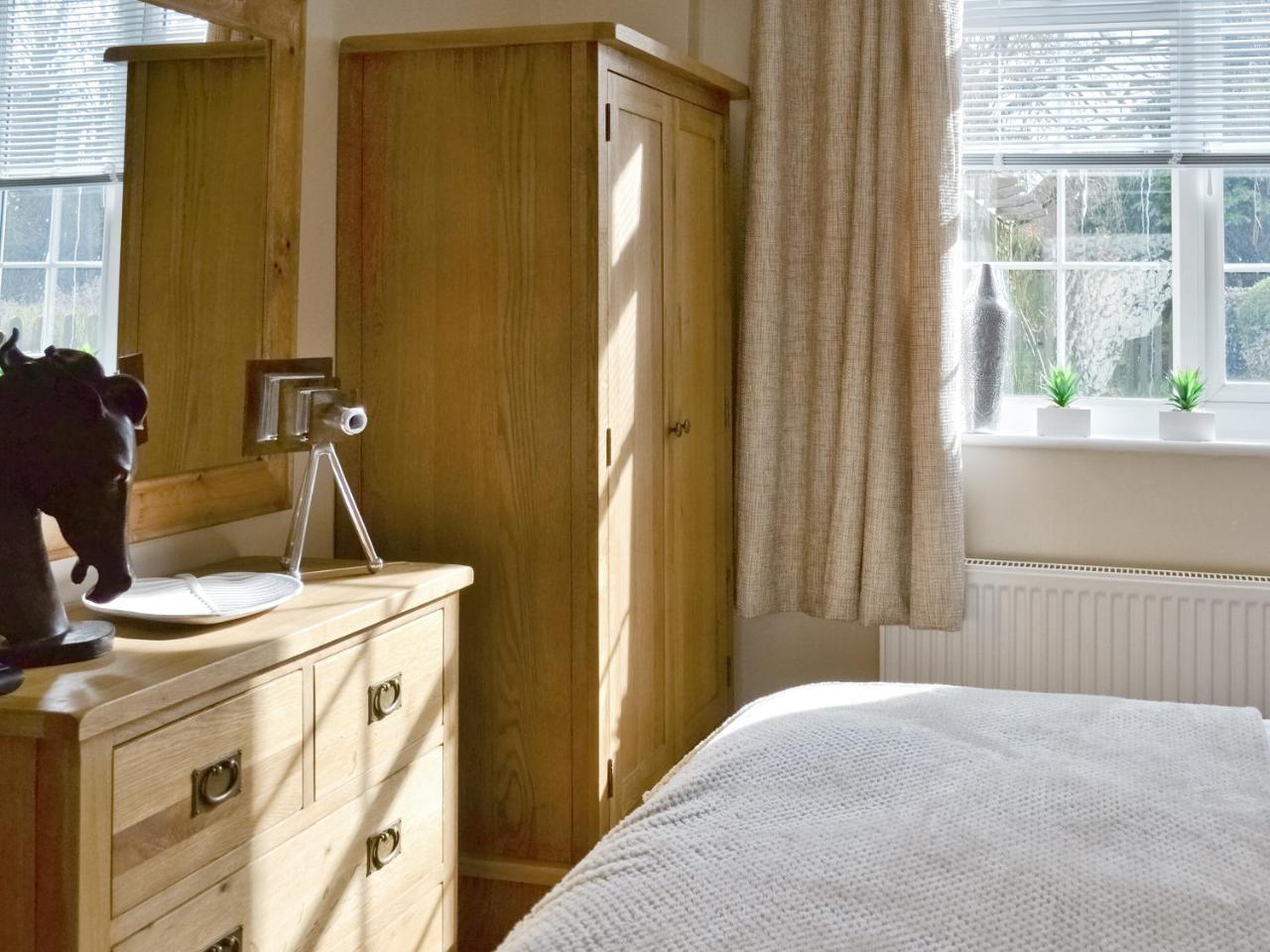 Willow Tree Cottage
