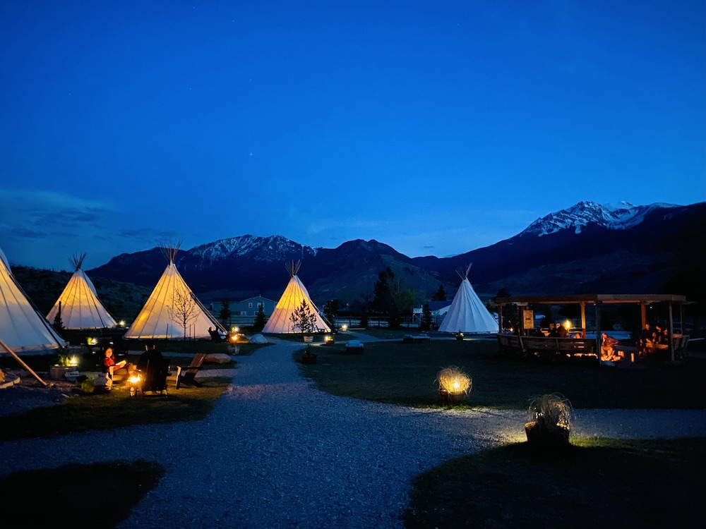 Dreamcatcher Tipi Hotel - photo 30