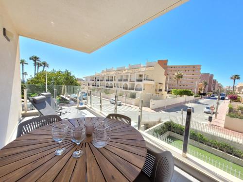 Residencial Aqua Nature La Mata 4 1D — 4-Star Luxury Hotel in Las Matas, Spain