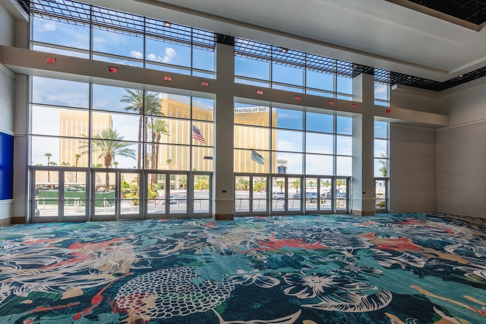 Mandalay Bay Resort And Casino - photo 65