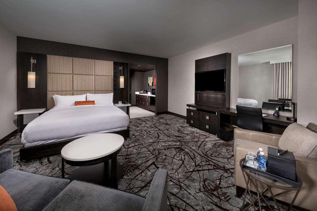 The Hotel at the University of Maryland - photo 11