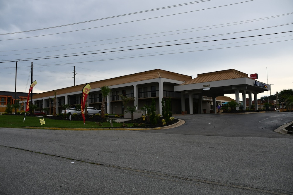 Baymont by Wyndham Macon I 75 - photo 26