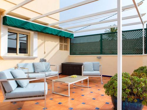 Rental Apartment Residencial Medina del Sol 40 apts Dnia 2 bedrooms 4 persons — 4-Star Luxury Hotel in Alicante, Spain