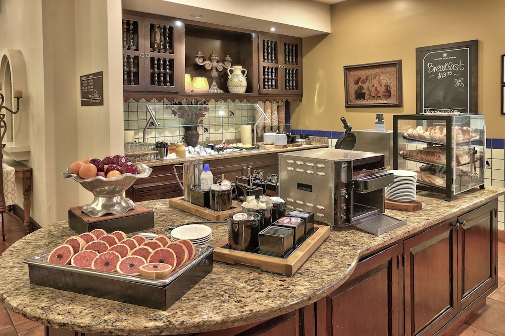 Hilton Garden Inn Las Cruces - photo 38