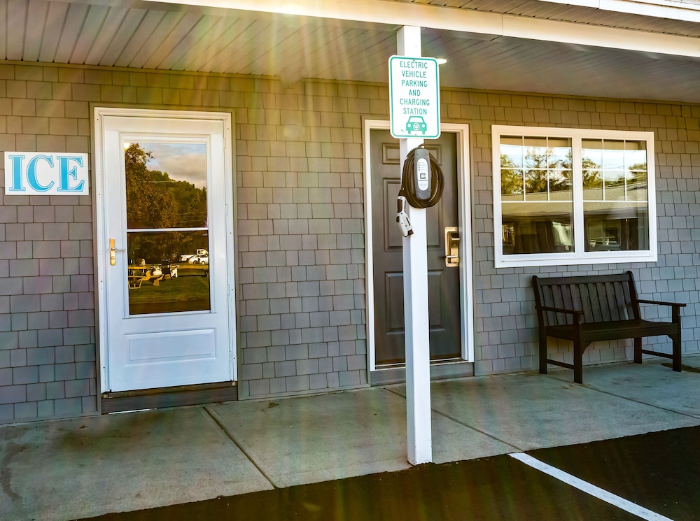 Top Notch Inn - photo 65