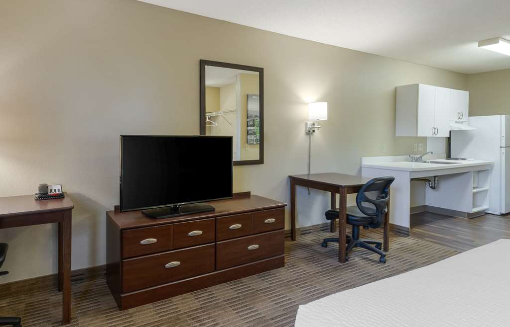 Extended Stay America Suites Fremont Warm Springs - photo 9