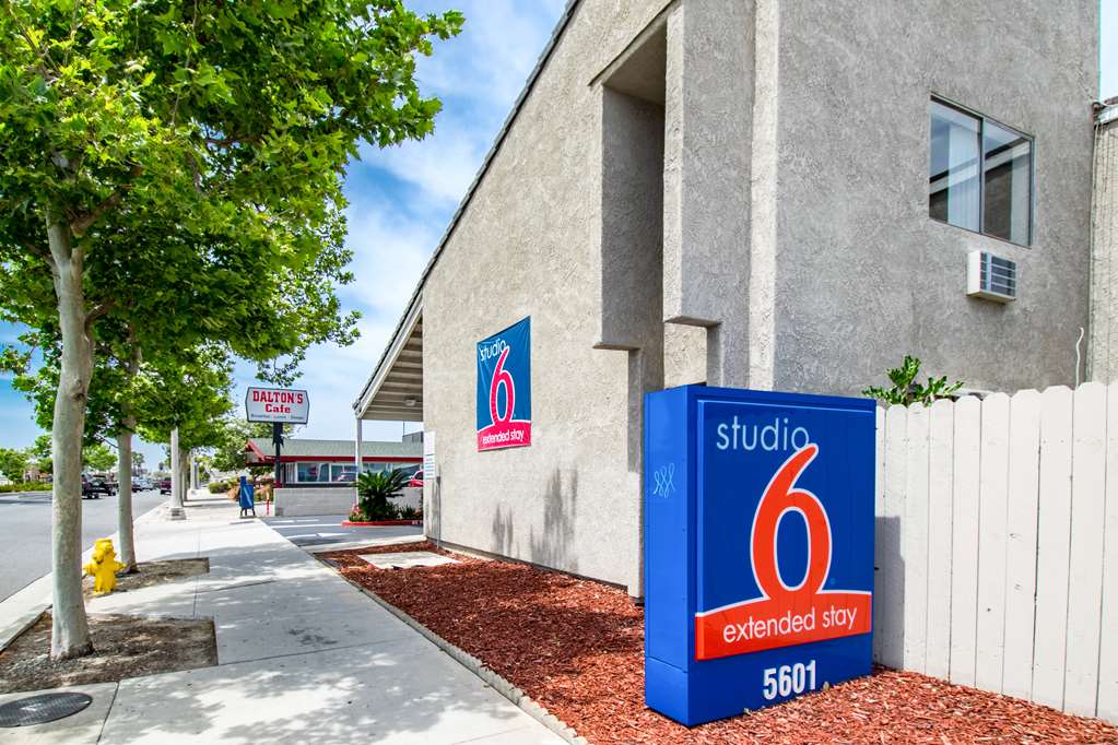 Studio 6 Cypress - featured photo