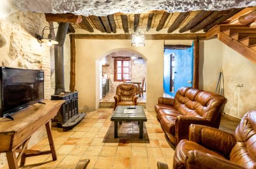 La Cueva Colosal — hotel in Alcala Del Jucar