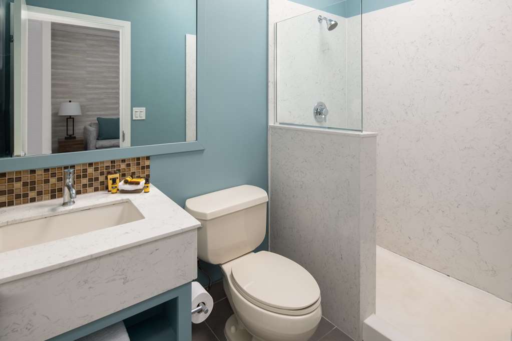Best Western Plus All Suites Inn - photo 48