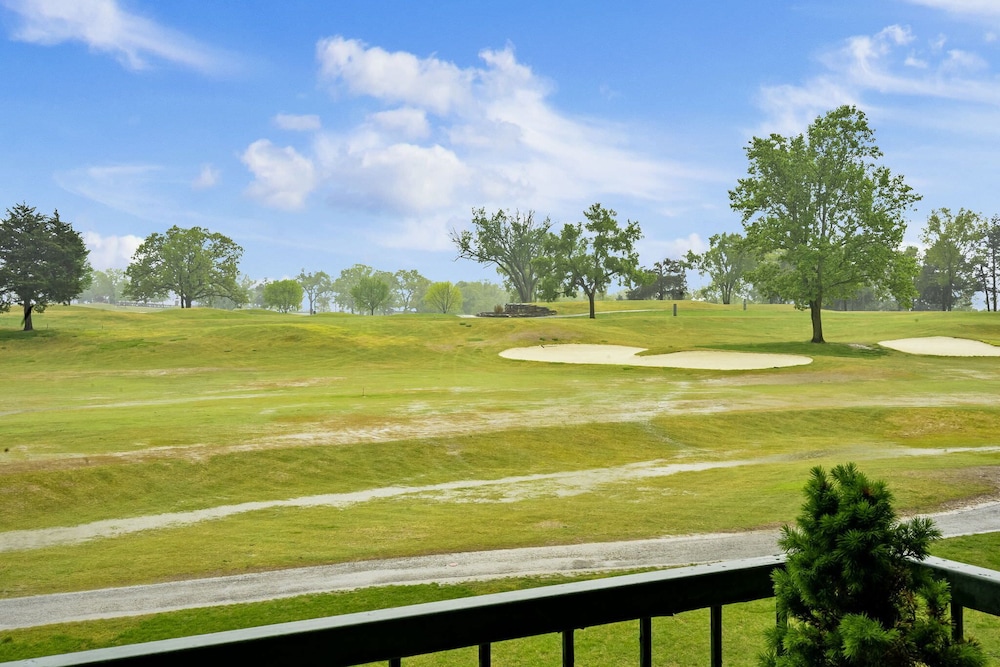 Home on the Golf Range Holiday Hills Branson Golf Resort Outdoor Pools - photo 22