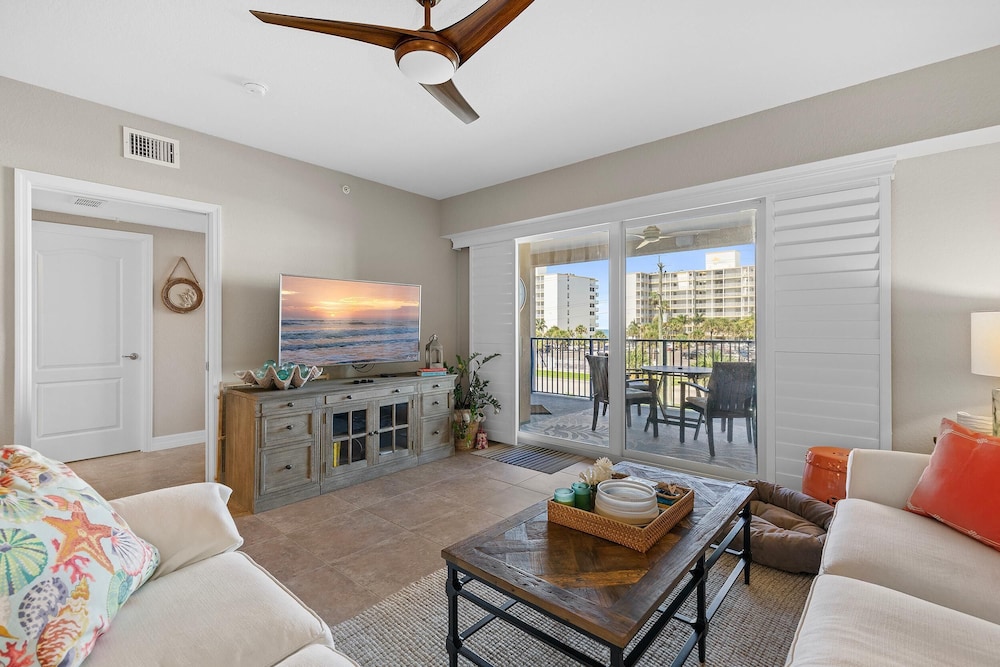 Oceanwalk 20 302 — 4-Star Luxury Hotel in New Smyrna Beach, United States