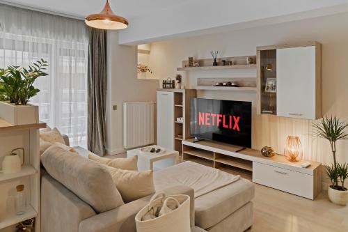 Happy Home — 4-Star Luxury Hotel in Bucharest, Romania