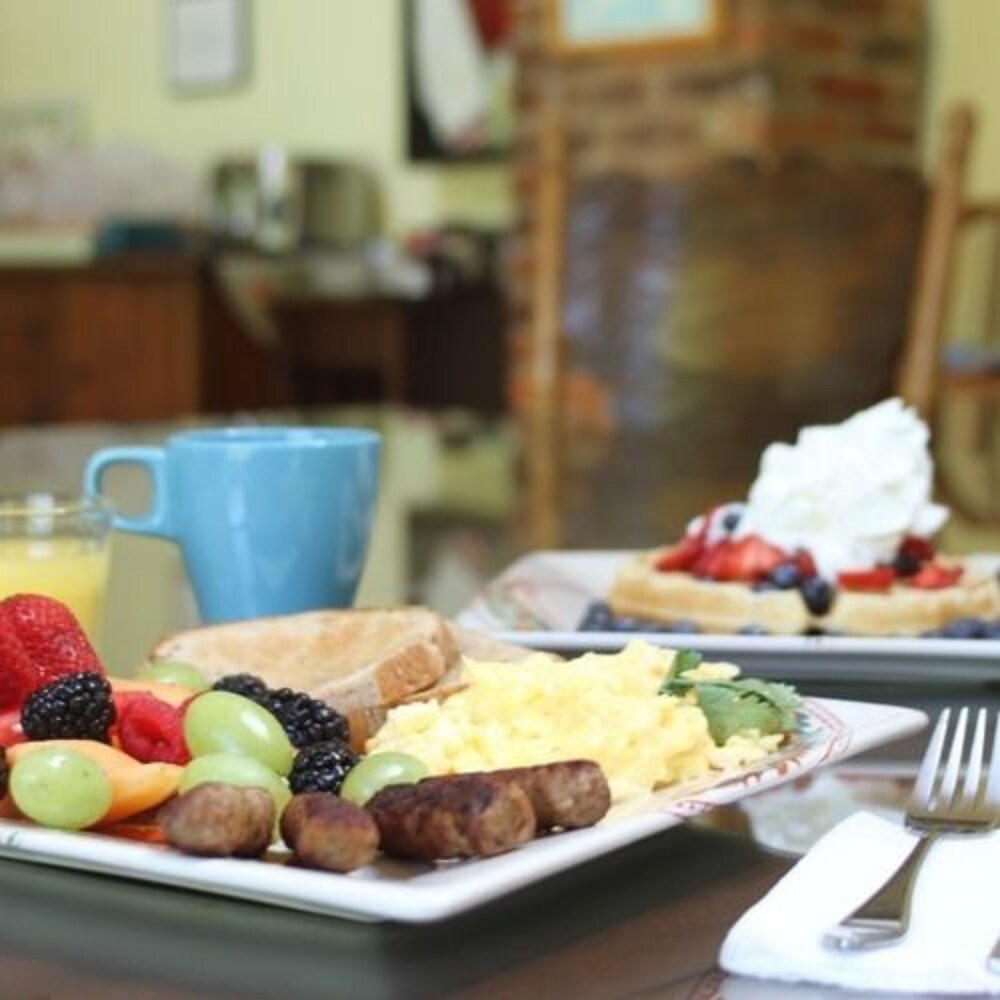 Hayden Creek Inn - photo 15