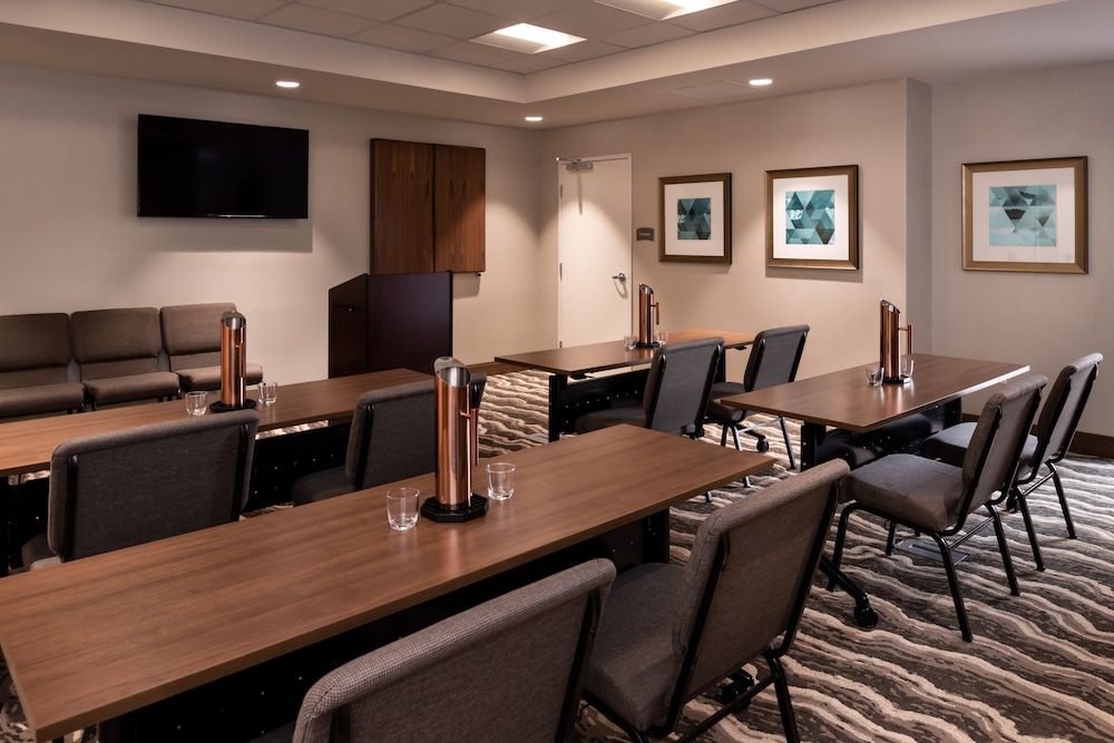 Staybridge Suites St George by IHG - photo 51