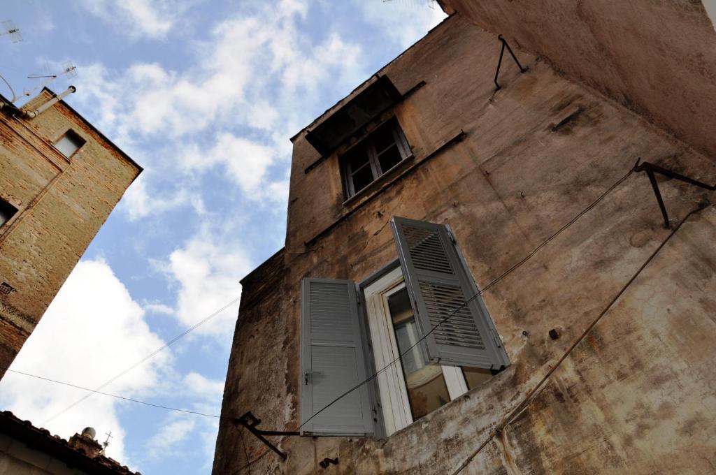 Campo dei Fiori modern apartment with terrace — 4-Star Luxury Hotel in Rome, Italy