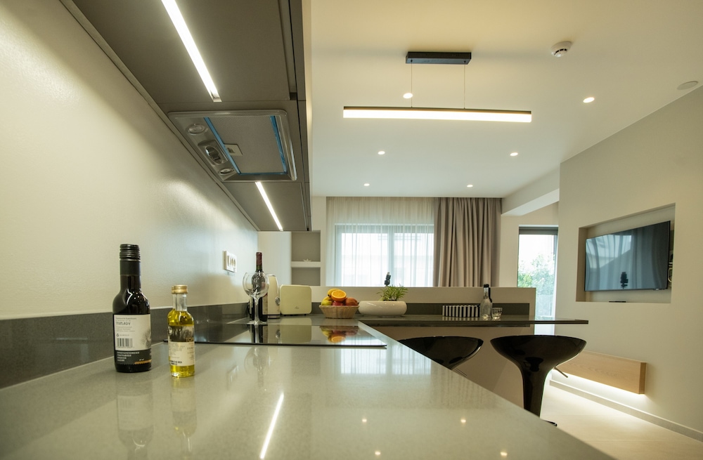 Celine Luxury Apartments & Suites — 4-Star Luxury Hotel in Agios Nikolaos, Greece