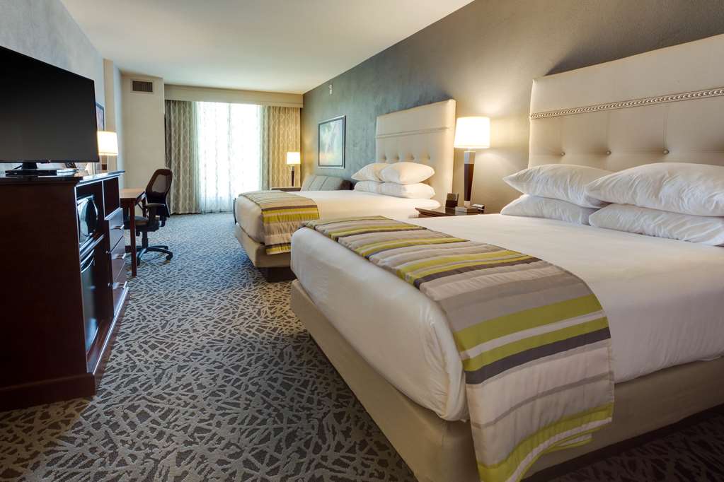 Drury Plaza Hotel Cape Girardeau Conference Center - photo 11