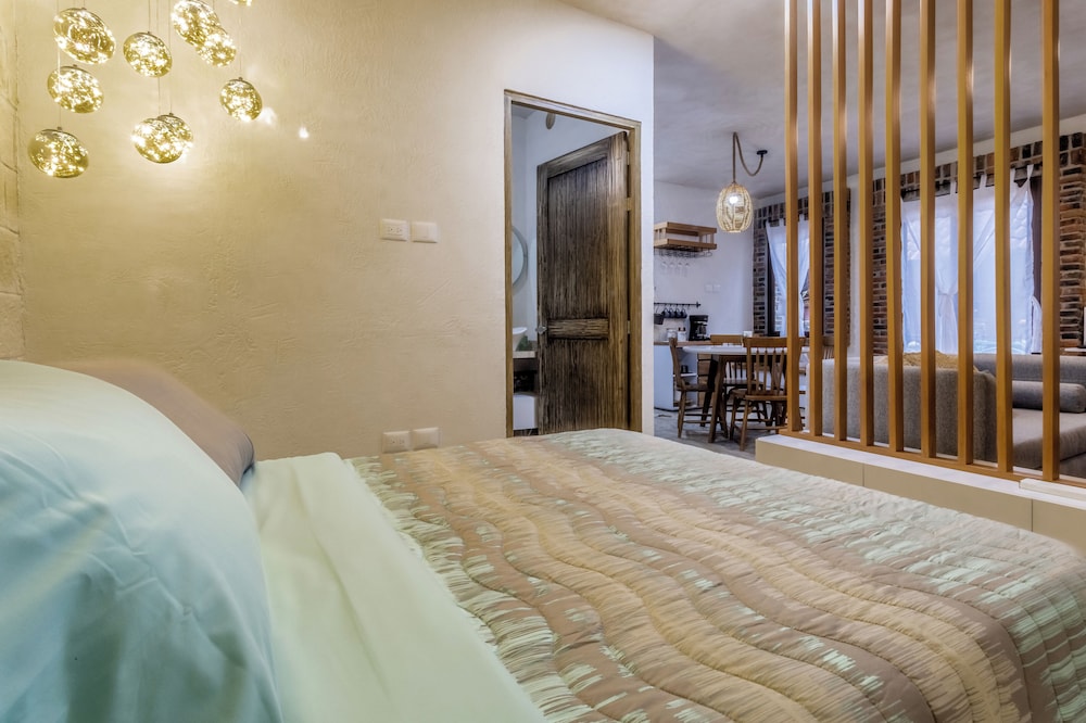 Cipressi Lofts Val'Quirico — 4-Star Luxury Hotel in Nativitas, Mexico