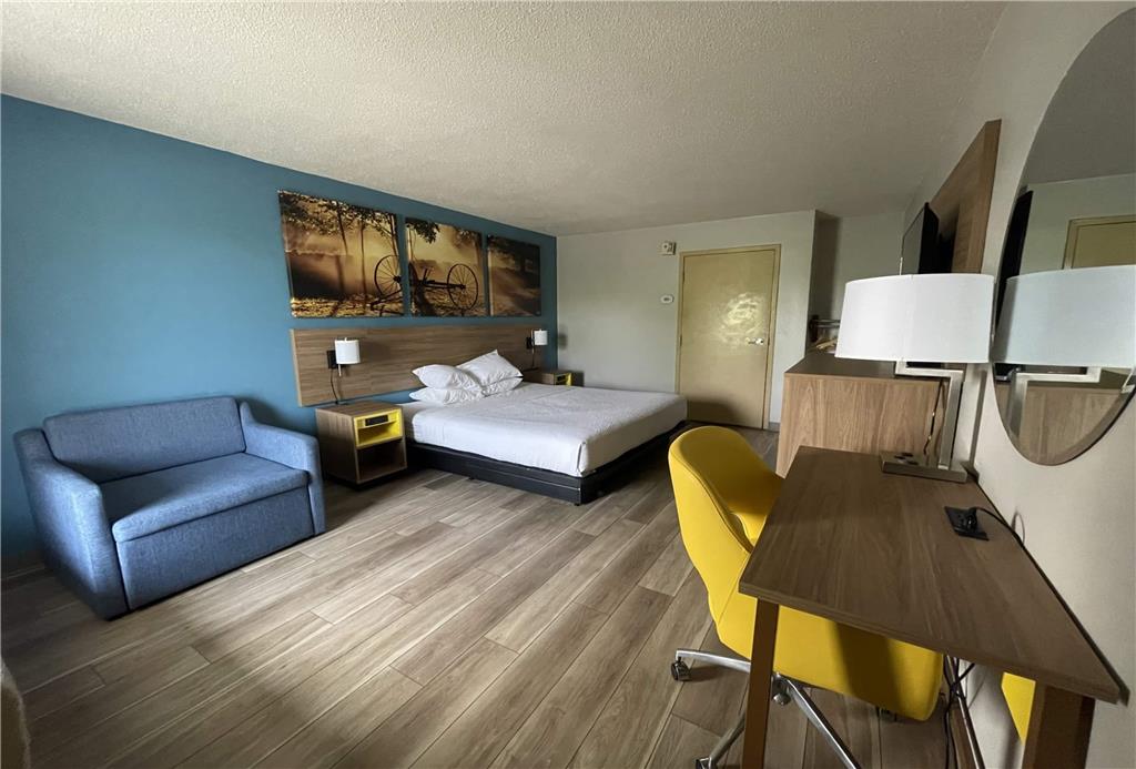 Days Inn & Suites by Wyndham York - photo 13