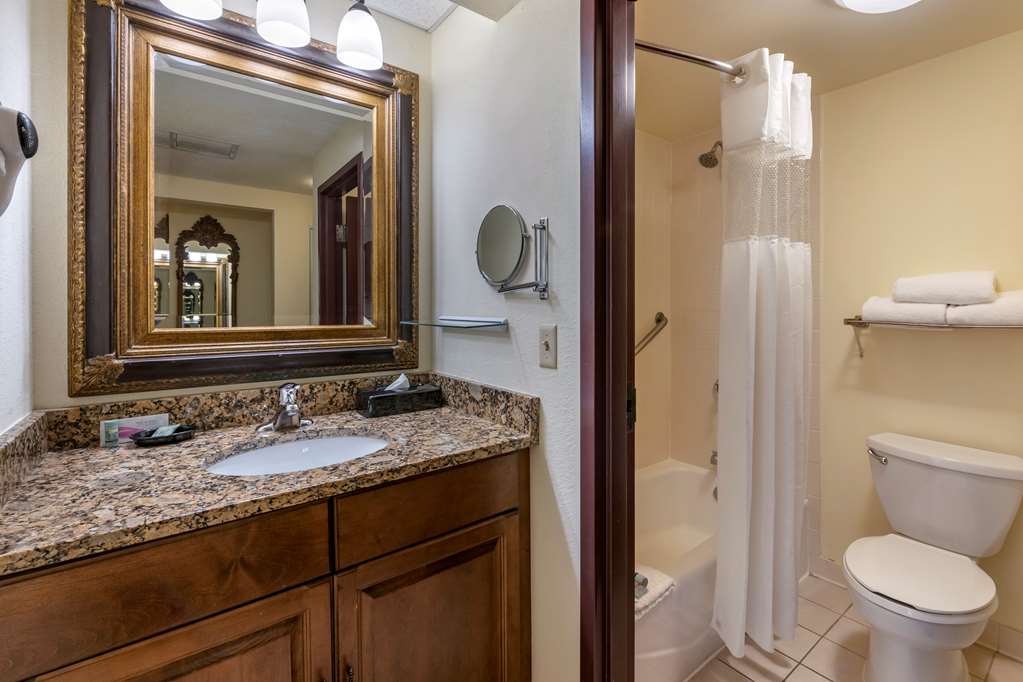 Best Western Gateway Grand - photo 26