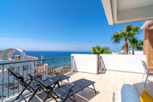 Calaceite 5101 Ocean Paradise Casasol — 4-Star Luxury Hotel in Torrox, Spain