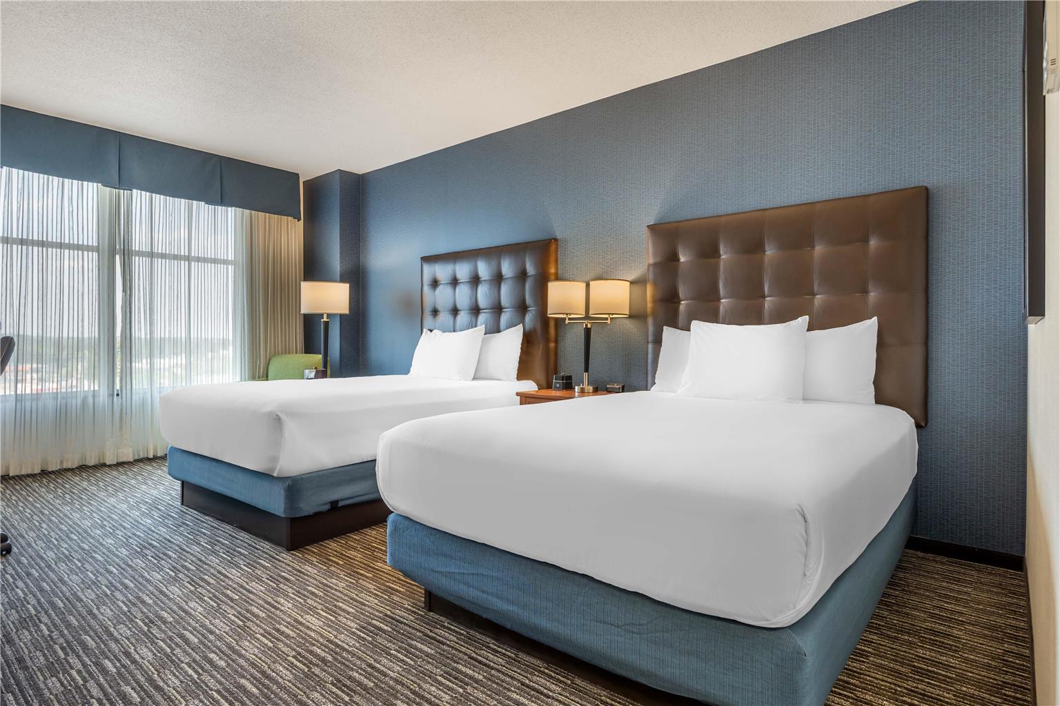 Drury Plaza Hotel Columbia East - photo 33
