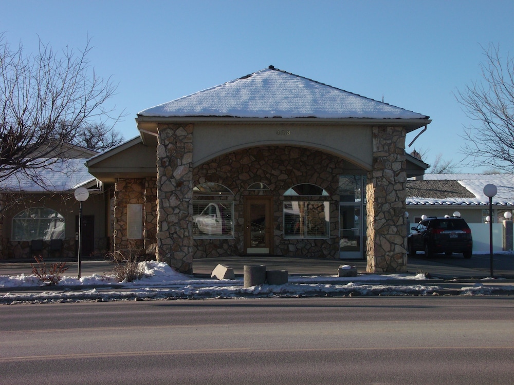 Antlers Inn - photo 2