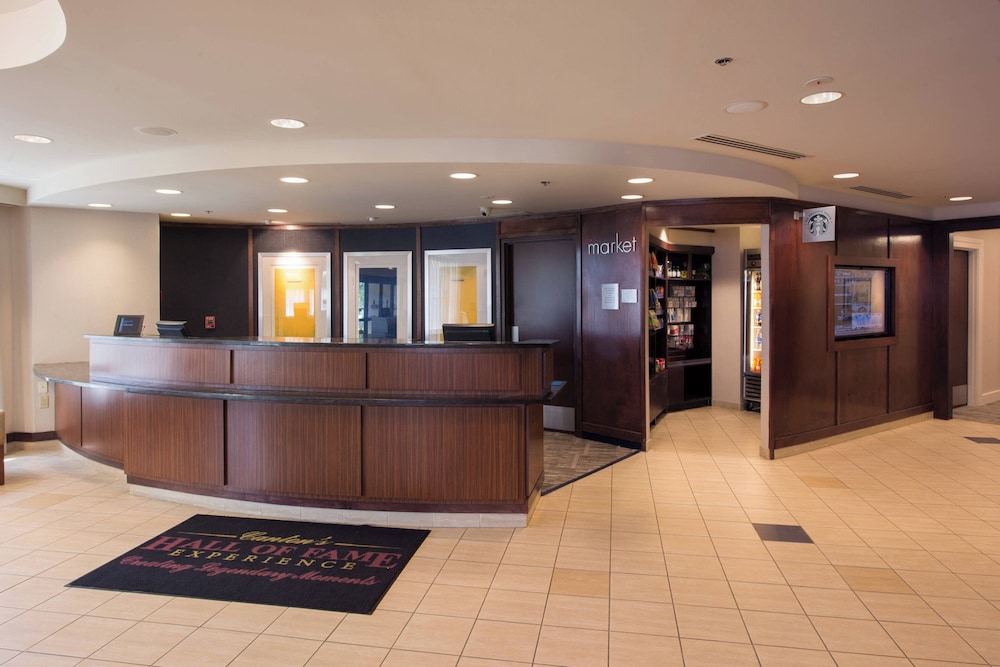 Courtyard by Marriott Canton - photo 3