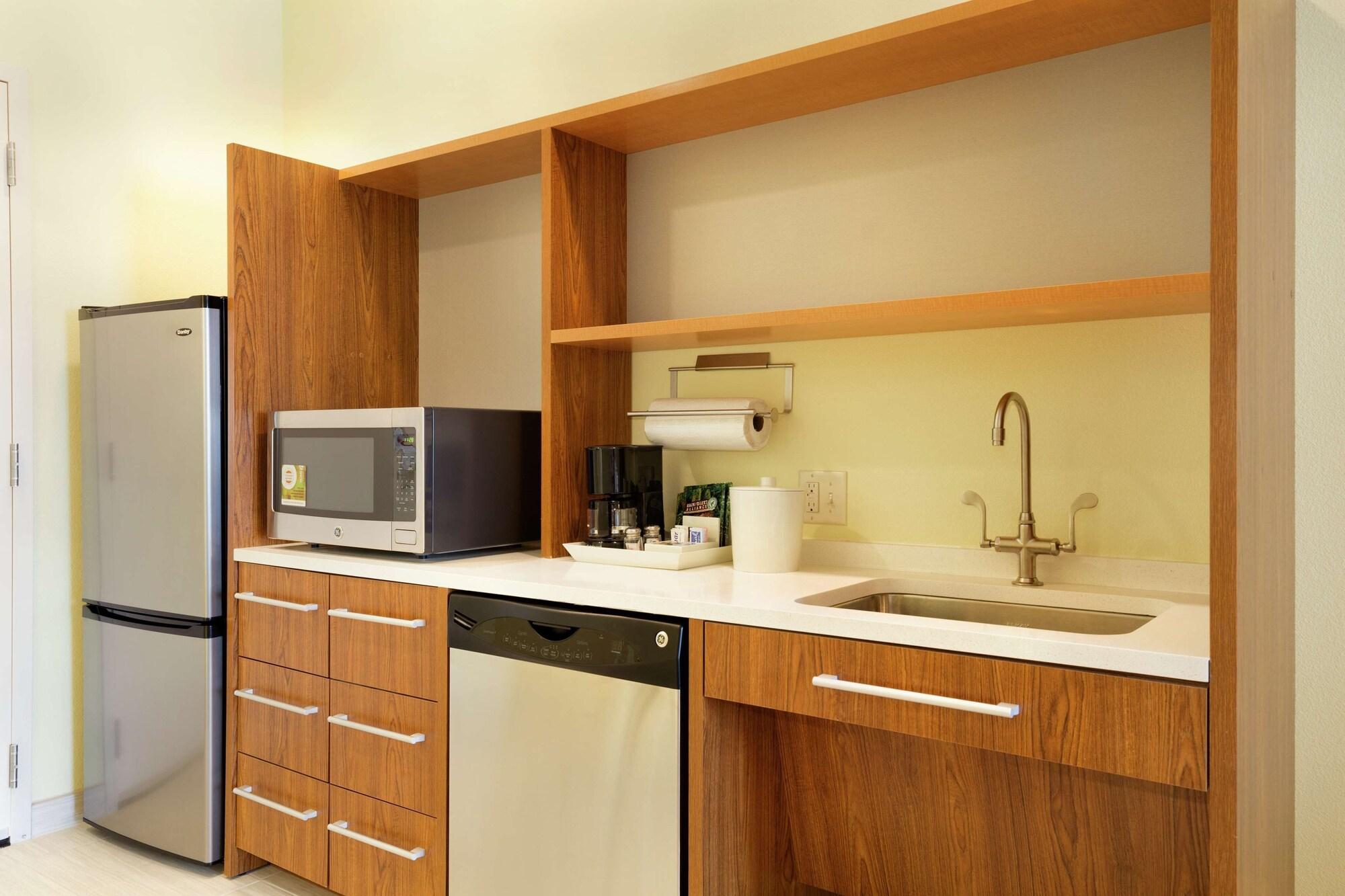 Home2 Suites by Hilton Minneapolis Bloomington - photo 26