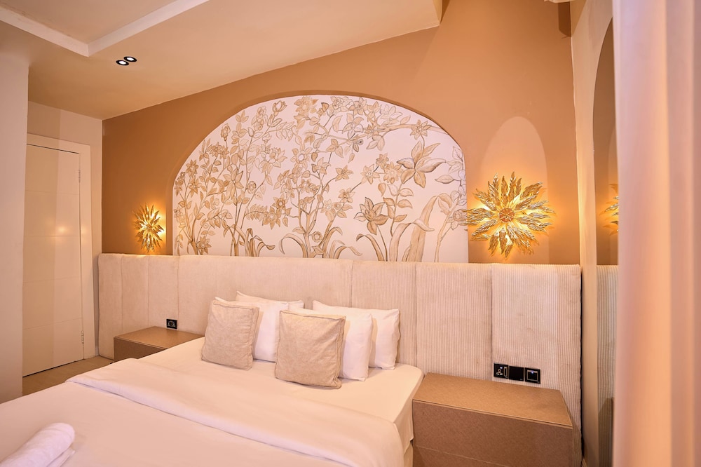 Libertini Apartments by Ken Legend — 4-Star Luxury Hotel in Lagos, Nigeria