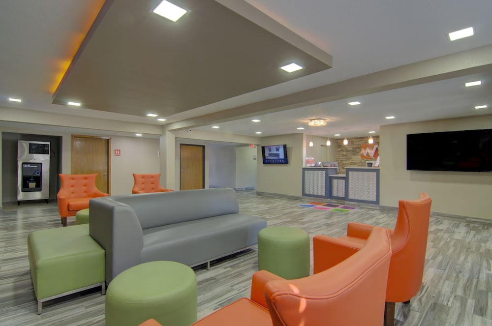 Westbridge Inn & Suites - photo 49