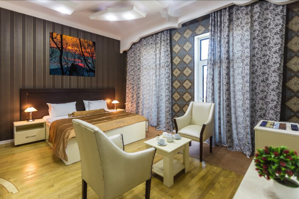 Vania Hotel — 4-Star Luxury Hotel in Baku, Azerbaijan