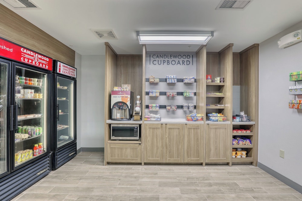 Candlewood Suites Milwaukee Airport by IHG - photo 46