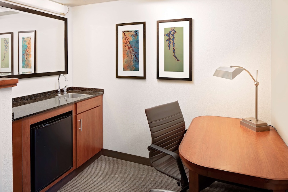 Hyatt Place Ontario Rancho Cucamonga - photo 11