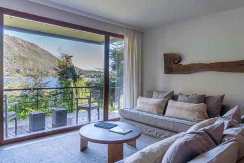 Suites del Lago Bariloche — 4-Star Luxury Hotel in San Carlos De Bariloche, Argentina