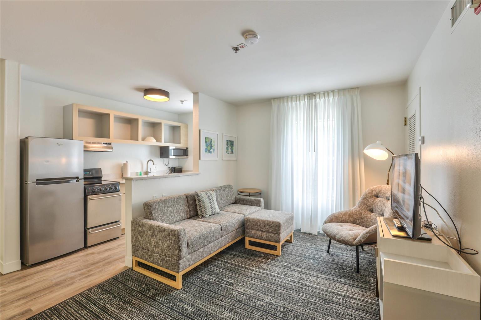 Alluxsuites at 1876 an Ascend Collection Hotel - photo 31