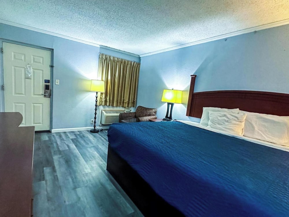 Jacksonville Inn By OYO near Little Rock Air Force Base - photo 4