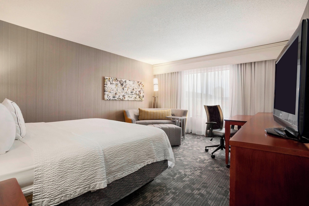 Courtyard by Marriott Springfield - photo 12