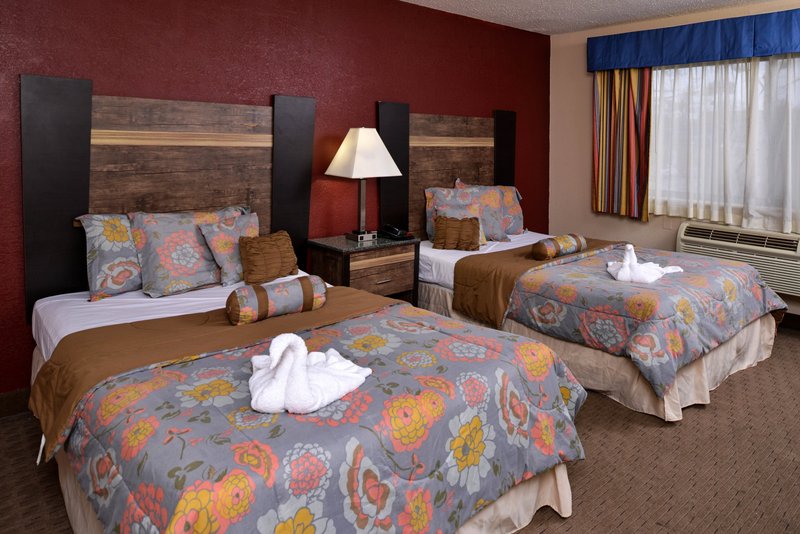 Tp Hotel - photo 8