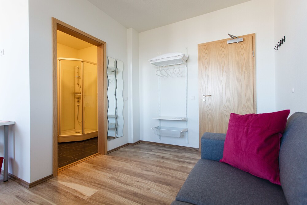 Route 1 Guesthouse